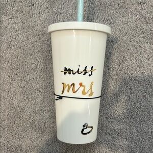 kate spade White and Gold Tumbler with Straw